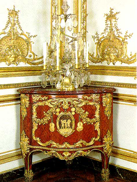 Encoignure Louis XV de Joubert
