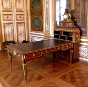 Bureau Louis XVI par Jean François Oeben